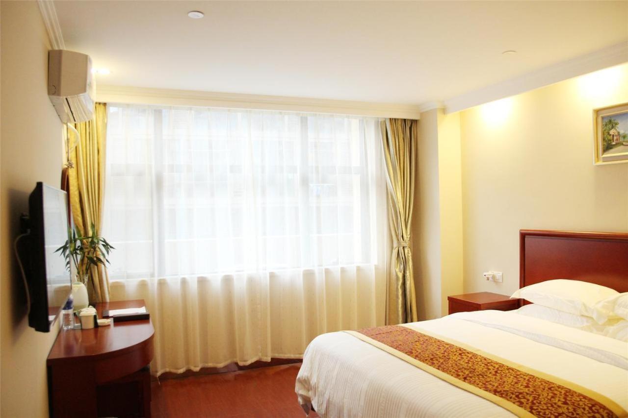 Greentree Inn Shenyang Shengjing Hospital Shenyang Liaol Road Business Hotel Екстер'єр фото
